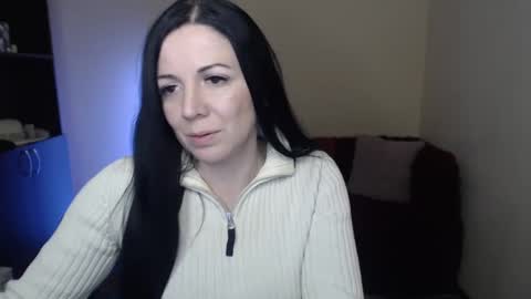 Snapshot of alika_lorens_talk chatting on February 11, 2025, 9:53 am Alika online show from February 11, 2025, 9:53 am