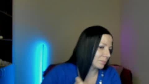 Snapshot of alika_lorens_talk chatting on March 6, 2025, 1:46 pm Alika online show from March 6, 2025, 1:46 pm