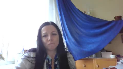 Snapshot of alika_lorens_talk chatting on October 7, 2025, 12:24 pm Alika online show from October 7, 2025, 12:24 pm