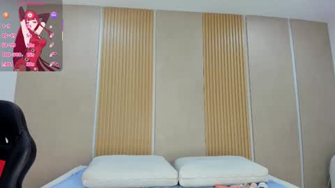 alika_voss online show from December 15, 2025, 4:06 am