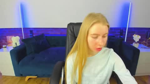 Alina online show from March 18, 2026, 6:38 am