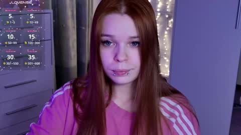 Snapshot of alinabae chatting on March 1, 2026, 10:01 pm Alina and Ben online show from March 1, 2026, 10:01 pm