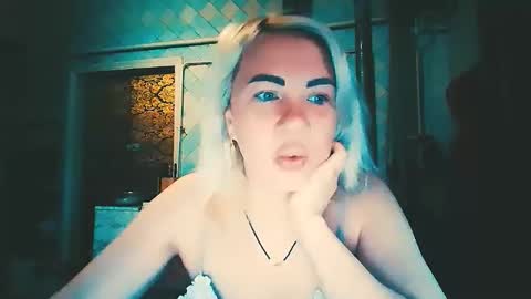 Alina online show from April 24, 2026, 3:42 am