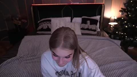 Snapshot of alinalemon chatting on January 12, 2026, 3:01 am Alina online show from January 12, 2026, 3:01 am