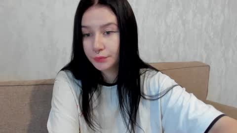 Snapshot of alinegreeeen chatting on December 3, 2024, 8:49 am Aline Greeeen online show from December 3, 2024, 8:49 am