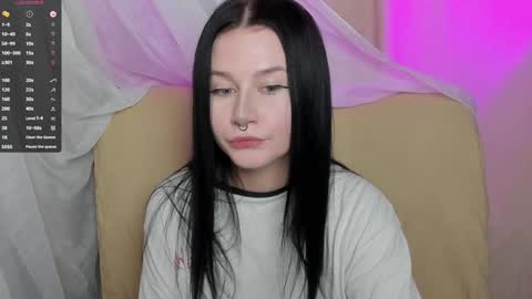 Snapshot of alinegreeeen chatting on January 28, 2025, 1:49 pm Aline Greeeen online show from January 28, 2025, 1:49 pm