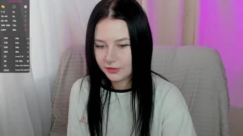 Snapshot of alinegreeeen chatting on February 2, 2025, 10:13 am Aline Greeeen online show from February 2, 2025, 10:13 am