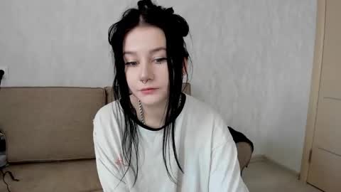 Snapshot of alinegreeeen chatting on March 2, 2025, 5:54 am Aline Greeeen online show from March 2, 2025, 5:54 am