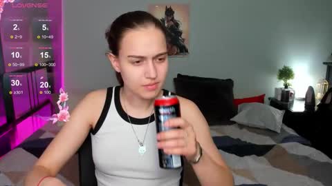 Snapshot of alisa__kelly chatting on November 23, 2025, 2:11 am alisa__kelly online show from November 23, 2025, 2:11 am