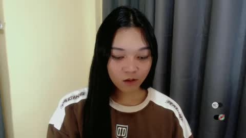 Shanti xhey online show from March 2, 2025, 3:27 pm