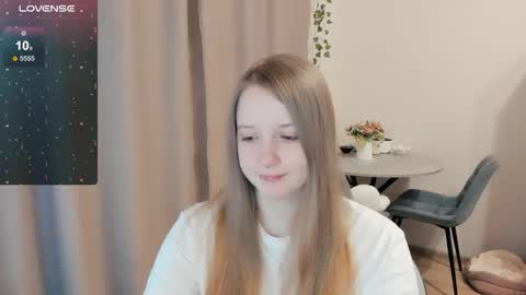 Alya online show from December 21, 2025, 11:17 am