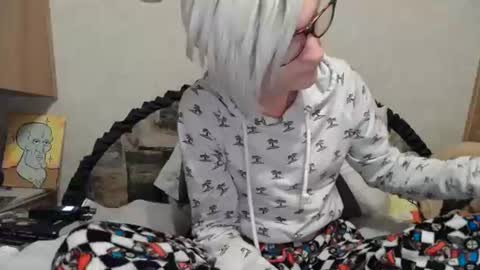 Alisha online show from November 6, 2025, 6:03 am