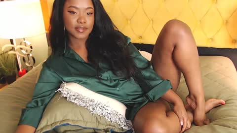 Snapshot of alishaweir chatting on January 8, 2025, 9:34 pm Luna online show from January 8, 2025, 9:34 pm