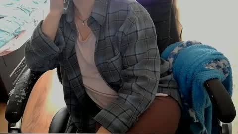 Snapshot of alisia18 chatting on February 23, 2026, 11:40 am Alisa online show from February 23, 2026, 11:40 am