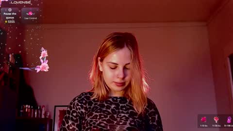 Alisa online show from December 3, 2025, 9:29 am