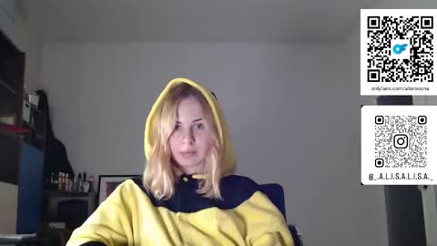 Snapshot of alismoona chatting on January 7, 2026, 12:13 am Alisa online show from January 7, 2026, 12:13 am