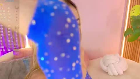 Alison online show from December 14, 2025, 6:56 pm