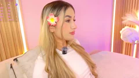 Snapshot of alison_collins_ chatting on February 20, 2026, 7:03 pm Alison online show from February 20, 2026, 7:03 pm