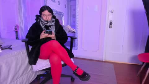 Snapshot of alisonfishert chatting on December 30, 2024, 12:09 pm Alison Fishert online show from December 30, 2024, 12:09 pm
