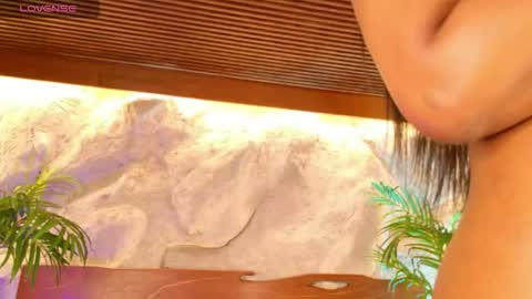 Alison Moon  online show from May 20, 2026, 11:00 pm