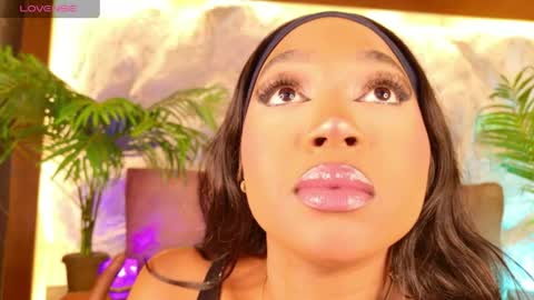 Alison Moon  online show from May 21, 2026, 10:06 pm