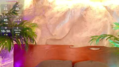 Alison Moon  online show from June 16, 2026, 10:34 pm