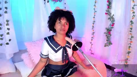 Mia online show from February 8, 2026, 8:45 pm