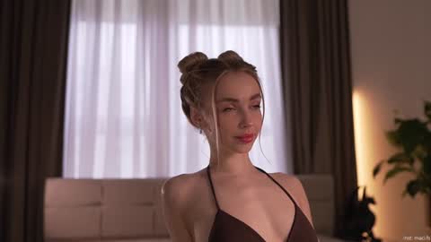 Snapshot of alissa_wxw chatting on November 5, 2025, 7:52 am Alissa online show from November 5, 2025, 7:52 am