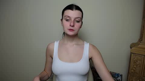 Snapshot of alissaflower_ chatting on December 14, 2024, 8:23 am Alissa online show from December 14, 2024, 8:23 am