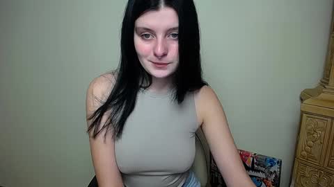 Snapshot of alissaflower_ chatting on December 15, 2024, 1:43 pm Alissa online show from December 15, 2024, 1:43 pm