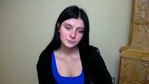 Snapshot of alissaflower_ chatting on December 19, 2024, 2:57 pm Alissa online show from December 19, 2024, 2:57 pm