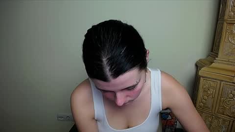 Snapshot of alissaflower_ chatting on February 3, 2025, 5:14 pm Alissa online show from February 3, 2025, 5:14 pm