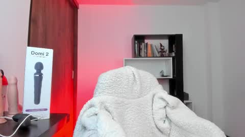 iraide online show from December 17, 2025, 9:15 am