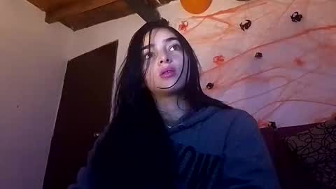 Snapshot of alisson369_ chatting on October 20, 2025, 10:05 am Alisson369 online show from October 20, 2025, 10:05 am