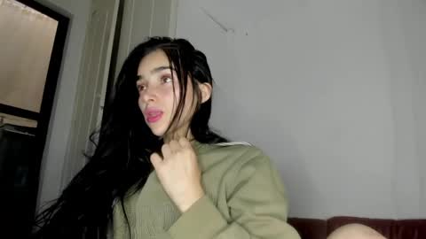 Alisson369  online show from March 29, 2026, 1:33 pm