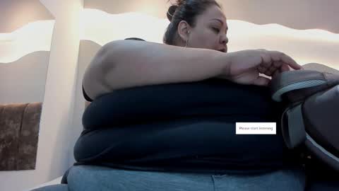 Snapshot of alisson_am chatting on November 3, 2025, 11:11 am Alisson online show from November 3, 2025, 11:11 am