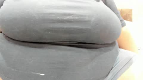 Snapshot of alisson_am chatting on November 27, 2025, 11:23 am Alisson online show from November 27, 2025, 11:23 am