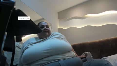 Snapshot of alisson_am chatting on March 19, 2026, 9:52 pm Alisson online show from March 19, 2026, 9:52 pm