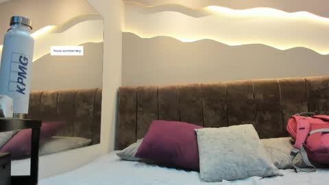 Snapshot of alisson_am chatting on April 6, 2026, 11:33 am Alisson online show from April 6, 2026, 11:33 am