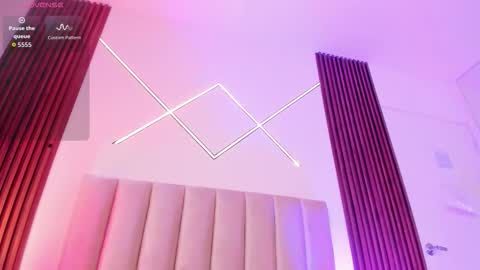  Alisson  online show from December 17, 2025, 1:28 pm