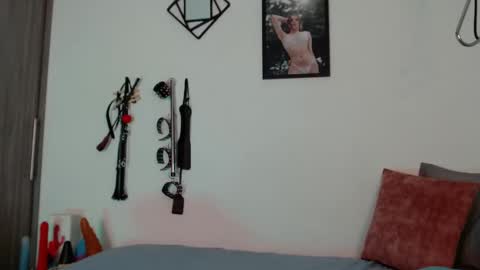 Snapshot of alissonbeckett chatting on December 2, 2024, 8:11 pm Alisson Beckett online show from December 2, 2024, 8:11 pm