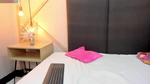 Snapshot of alissonmartin chatting on January 24, 2025, 3:02 pm alissonmartin online show from January 24, 2025, 3:02 pm