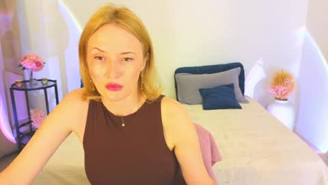 Snapshot of alisssarose chatting on June 24, 2026, 11:26 pm alisssarose online show from June 24, 2026, 11:26 pm