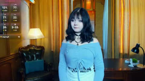 Snapshot of alixypunter chatting on May 23, 2026, 8:40 am Emily online show from May 23, 2026, 8:40 am