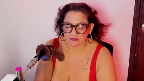 Snapshot of aliyahsstone chatting on September 27, 2025, 3:33 am Aliyahs stone online show from September 27, 2025, 3:33 am