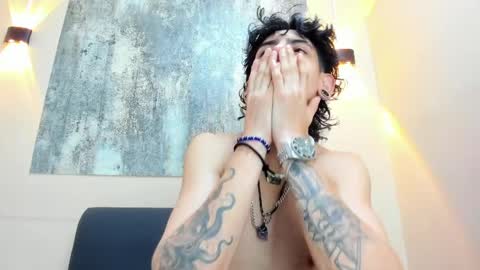 Snapshot of alkimia_tt chatting on April 1, 2026, 12:39 pm JEFERSON online show from April 1, 2026, 12:39 pm