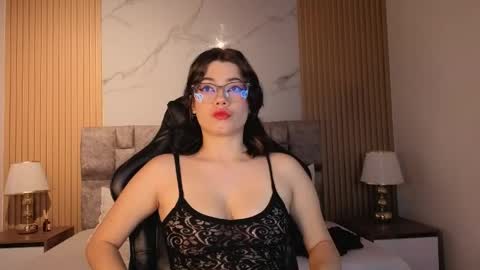 alkivamoon online show from April 25, 2026, 7:11 pm