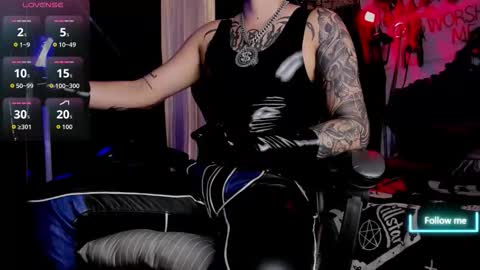 Snapshot of allanhurtss chatting on October 24, 2025, 4:58 pm online show from October 24, 2025, 4:58 pm