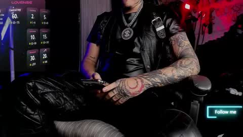 Snapshot of allanhurtss chatting on November 6, 2025, 10:21 pm online show from November 6, 2025, 10:21 pm