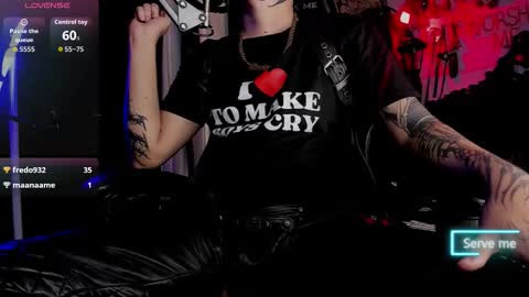 Snapshot of allanhurtss chatting on November 26, 2025, 6:20 pm online show from November 26, 2025, 6:20 pm